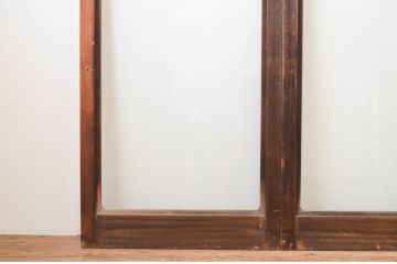 アンティーク建具　経年を感じさせる古い木味が魅力な大判ガラス戸3枚セット(引き戸)(R-067362)
