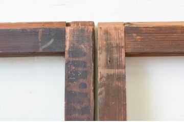 アンティーク建具　古い木味が趣を感じさせるガラス戸2枚セット(引き戸)(R-067366)