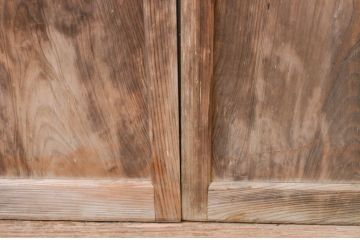 アンティーク建具　経年を感じさせる木味が味わい深いガラス戸3枚セット(引き戸)(R-067369)