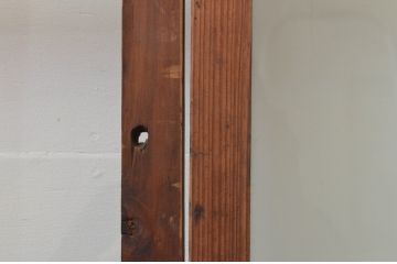 アンティーク建具　経年を感じさせる木味が魅力のガラス戸2枚セット(引き戸)(R-067374)