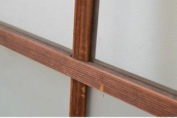 アンティーク建具　経年を感じさせる木味が魅力のガラス戸2枚セット(引き戸)(R-067374)