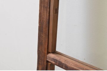アンティーク建具　経年を感じさせる木味が魅力のガラス戸1枚(引き戸)(R‐067376)