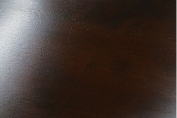 中古　美品　特注品　松本民芸家具　シックな色合いが落ち着いた雰囲気を醸し出すサイドボード(カウンターテーブル、戸棚、収納棚、サイドキャビネット)(R-067431)