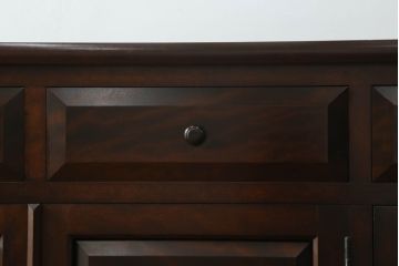 中古　美品　特注品　松本民芸家具　シックな色合いが落ち着いた雰囲気を醸し出すサイドボード(カウンターテーブル、戸棚、収納棚、サイドキャビネット)(R-067431)