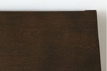 中古　軽井沢彫り　細やかな桜の彫刻が魅力の収納棚(飾り棚、戸棚、サイドキャビネット、サイドボード、本箱、ブックケース)(R-067433)