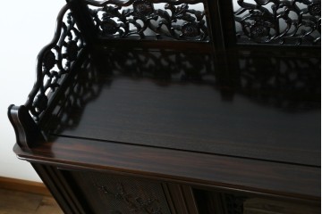 和製ビンテージ　黒檀(黒タン、コクタン、唐木)材　重厚な佇まいが魅力のサイドボード　定価約160万円　(R-067434)