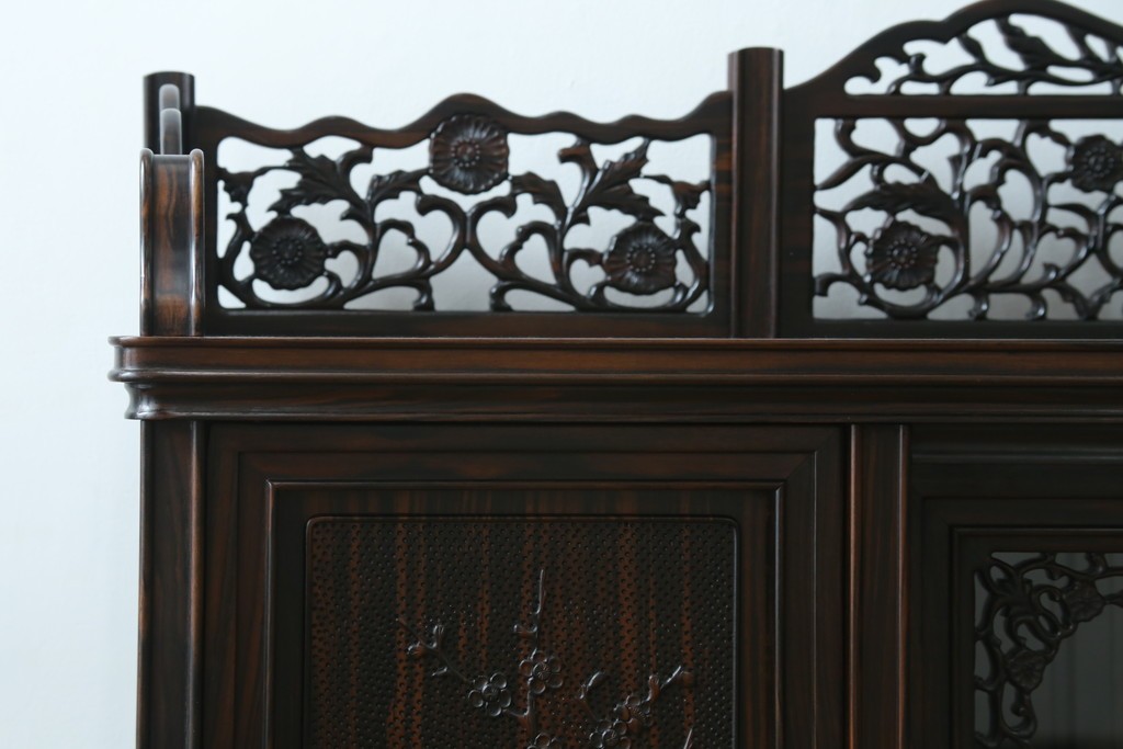 和製ビンテージ　黒檀(黒タン、コクタン、唐木)材　重厚な佇まいが魅力のサイドボード　定価約160万円　(R-067434)