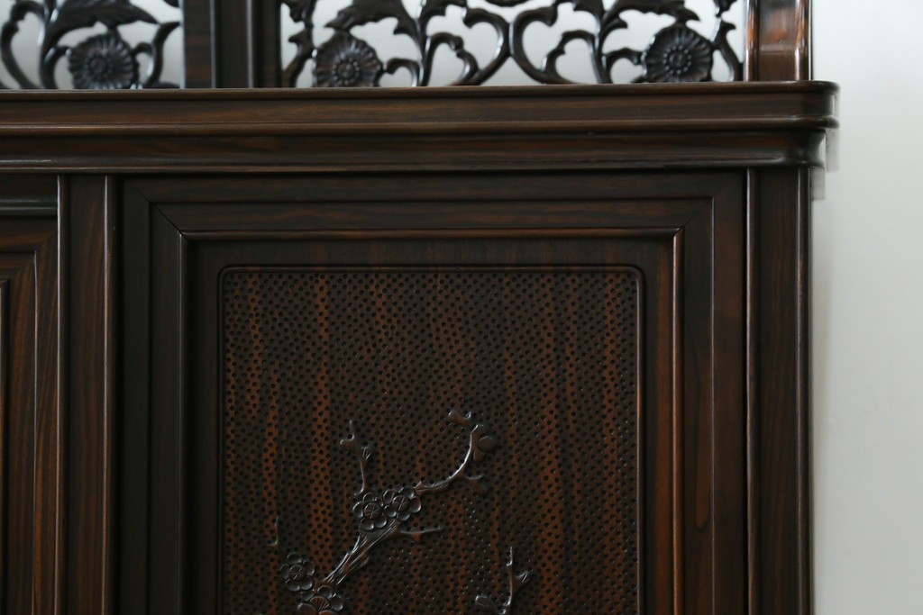 和製ビンテージ　黒檀(黒タン、コクタン、唐木)材　重厚な佇まいが魅力のサイドボード　定価約160万円　(R-067434)