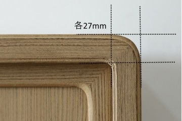 中古　蒔絵入り　1級技能士　龍上忠志作　花の絵柄がかわいらしくも品を感じさせる総桐箪笥(胴厚、四方丸、和箪笥、桐たんす、収納タンス、衣装箪笥、着物箪笥、引き出し)(定価約160万円)(R-067461)