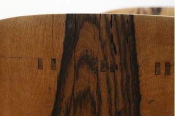 和製アンティーク　高級品!!　力強くて美しい杢目が魅力的!!黒柿材と欅(ケヤキ)材製の大振りな文机(座机、ローテーブル、サイドテーブル、作業台、テレビ台、ローボード)(R-067472)