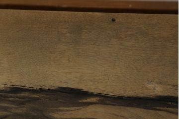 和製アンティーク　高級品!!　力強くて美しい杢目が魅力的!!黒柿材と欅(ケヤキ)材製の大振りな文机(座机、ローテーブル、サイドテーブル、作業台、テレビ台、ローボード)(R-067472)