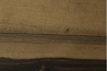 和製アンティーク　高級品!!　力強くて美しい杢目が魅力的!!黒柿材と欅(ケヤキ)材製の大振りな文机(座机、ローテーブル、サイドテーブル、作業台、テレビ台、ローボード)(R-067472)