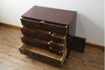 中古　美品　民芸家具　渡辺家具店　木地呂塗りの美しい仙台箪笥(和箪笥、引き出し、衣装箪笥、収納箪笥)(定価約85万円)(R-067473)
