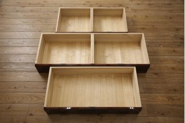 中古　美品　民芸家具　渡辺家具店　木地呂塗りの美しい仙台箪笥(和箪笥、引き出し、衣装箪笥、収納箪笥)(定価約85万円)(R-067473)