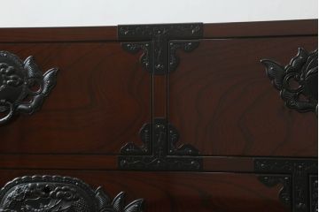 中古　美品　民芸家具　渡辺家具店　木地呂塗りの美しい仙台箪笥(和箪笥、引き出し、衣装箪笥、収納箪笥)(定価約85万円)(R-067473)