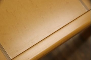 中古　モリシゲ(MORISHIGE/森繁)　N-アリー　ナチュラルな色合いが優しい雰囲気を醸し出すダイニングテーブル(食卓、6人掛け、8人掛け、作業台)(R-067479)