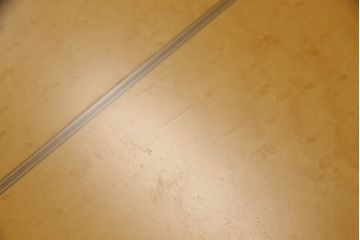 中古　モリシゲ(MORISHIGE/森繁)　N-アリー　ナチュラルな色合いが優しい雰囲気を醸し出すダイニングテーブル(食卓、6人掛け、8人掛け、作業台)(R-067479)