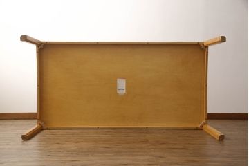中古　モリシゲ(MORISHIGE/森繁)　N-アリー　ナチュラルな色合いが優しい雰囲気を醸し出すダイニングテーブル(食卓、6人掛け、8人掛け、作業台)(R-067479)