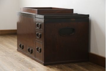 和製アンティーク　欅(ケヤキ)材　堂々とした和の雰囲気が趣きある江戸前長火鉢(囲炉裏、木製火鉢)(R-067482)