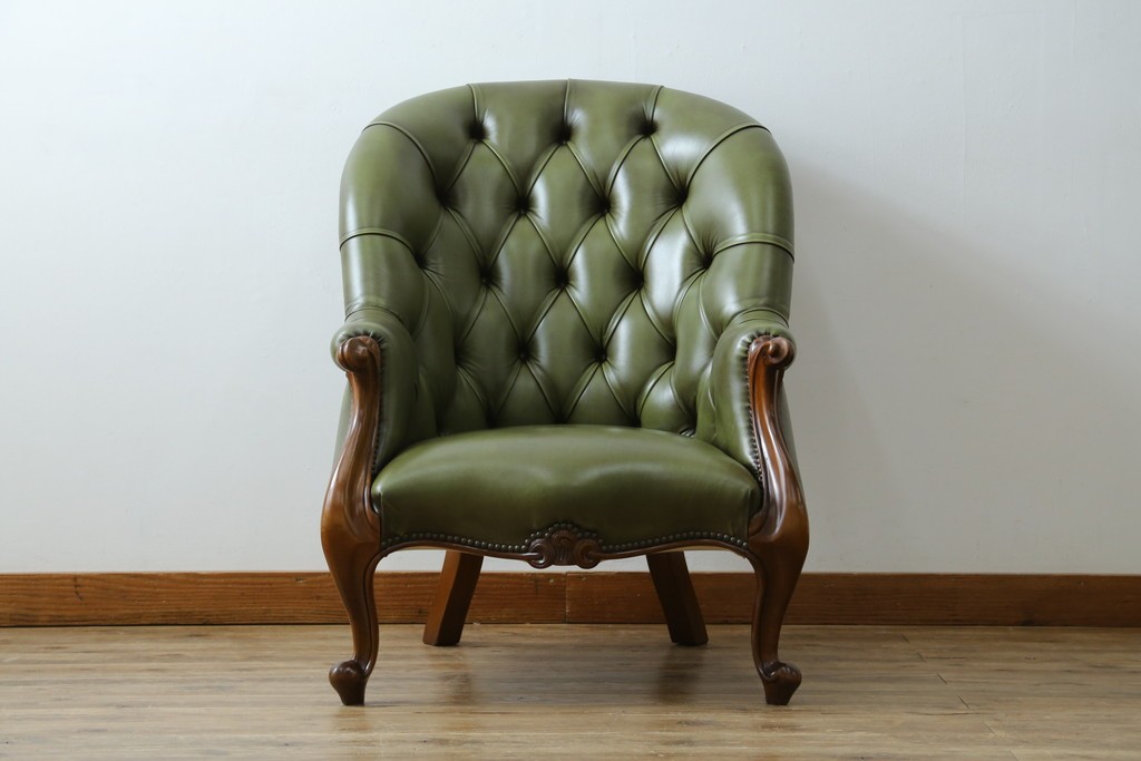 中古　極上美品　使用感ほぼ無し!!　スペイン製　バロッサバレンティ(VARO,S.A. VALENTI)　本革　ラグジュアリーな空間を演出する1人掛けレザーソファ　定価約60万円　(R-067487)