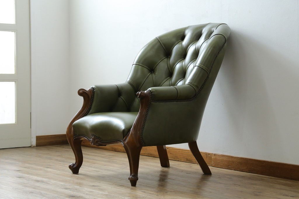 中古　極上美品　使用感ほぼ無し!!　スペイン製　バロッサバレンティ(VARO,S.A. VALENTI)　本革　ラグジュアリーな空間を演出する1人掛けレザーソファ　定価約60万円　(R-067487)