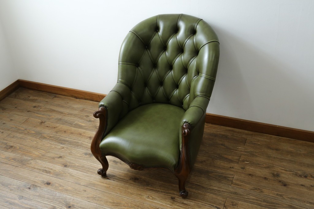 中古　極上美品　使用感ほぼ無し!!　スペイン製　バロッサバレンティ(VARO,S.A. VALENTI)　本革　ラグジュアリーな空間を演出する1人掛けレザーソファ　定価約60万円　(R-067487)