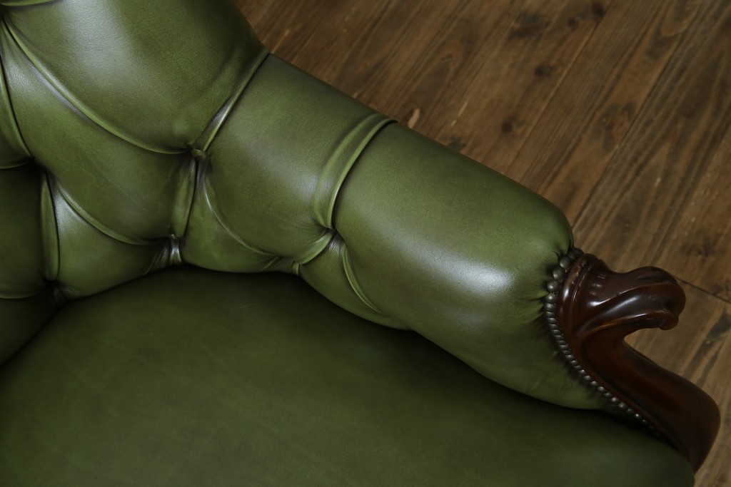 中古　極上美品　使用感ほぼ無し!!　スペイン製　バロッサバレンティ(VARO,S.A. VALENTI)　本革　ラグジュアリーな空間を演出する1人掛けレザーソファ　定価約60万円　(R-067487)