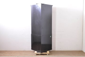 中古　ブランド家具　高級品!!　上質な造り込みのシノワズリコーナーキャビネット(収納棚、戸棚、飾り棚)(R-067497)