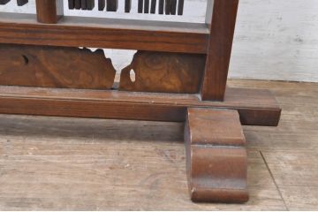 アンティーク雑貨　珍品　希少!!　古い商家の帳場で使われていた小さな札付き衝立て(つい立て、衝い立て、得点板?、スコアボード?、ディスプレイ雑貨)(R-067503)