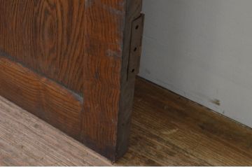 アンティーク建具　どこか懐かしい雰囲気を感じる古い栗材の幅狭ガラス扉1枚(木製扉、ドア)(R-067523)