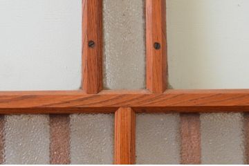 アンティーク建具　最高級!!　特注!!　総欅(ケヤキ)材漆塗り　和の空間を演出する格子ガラス戸2枚セット(引き戸、格子戸)(R-067527)