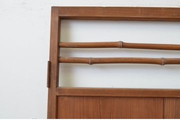アンティーク建具　杉材　どこか懐かしい雰囲気を感じる片開きドア1枚(木製扉、ドア)(R-067528)
