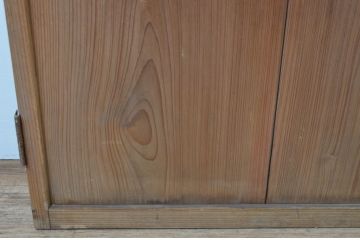 アンティーク建具　杉材　どこか懐かしい雰囲気を感じる片開きドア1枚(木製扉、ドア)(R-067528)