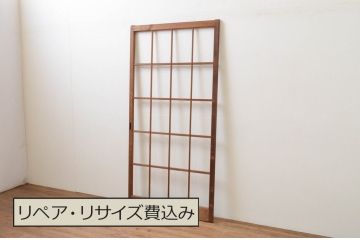 アンティーク建具　インテリアに取り入れやすいシンプルなデザインの升目(マス目)格子ガラス戸1枚(引き戸、ガラス戸)(R-067540)