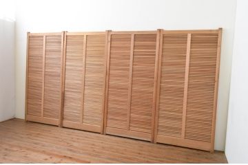 アンティーク建具　木の温もりを感じるルーバー4枚セット(引き戸、ジャロジー戸、雨戸、木製)(R-067541)