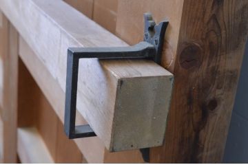 アンティーク建具　特大!!　ヒノキ材　味わい深い風合いの立派な門扉1対2枚セット(木製扉、蔵戸、玄関戸)(R-067551)