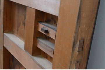 アンティーク建具　総ヒノキ材　古い木味が趣を醸し出す小さなくぐり戸1枚(木製扉、潜戸、潜り戸、小扉、ドア)(R-067555)