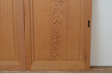 ビンテージ建具　高級杉材　数寄屋で使われていた杉材一枚板の板戸窓2枚セット(引き戸、ヴィンテージ)(R-067558)