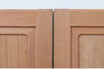 ビンテージ建具　高級杉材　数寄屋で使われていた杉材一枚板の板戸窓2枚セット(引き戸、ヴィンテージ)(R-067558)