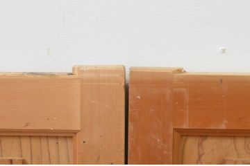 ビンテージ建具　高級杉材　数寄屋で使われていた杉材一枚板の板戸窓2枚セット(引き戸、ヴィンテージ)(R-067559)