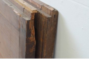 アンティーク建具　上質な和の空間を演出する縦桟板戸窓2枚セット(引き戸、格子戸)(R-067560)