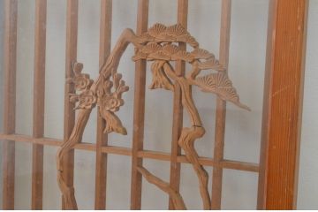 アンティーク建具　両面ガラス　鶴と亀の彫刻が目を惹く!上質な和の空間づくりにおすすめな書院戸2枚セット(窓、引き戸、ガラス戸)(R-067564)