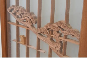 アンティーク建具　両面ガラス　大胆かつ繊細な彫刻が美しい書院戸4枚セット(窓、ガラス戸、引き戸)(R-067566)