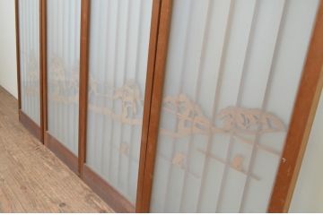 アンティーク建具　両面ガラス　大胆かつ繊細な彫刻が美しい書院戸4枚セット(窓、ガラス戸、引き戸)(R-067566)