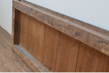 アンティーク建具　珍しい銅板張り!経年を感じさせる風合いが魅力の横長引き戸1枚(窓)(R-067568)