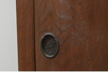 アンティーク建具　総欅(ケヤキ)材　古き良き時代の趣が感じられる板戸窓2枚セット(引き戸)(R-067569)