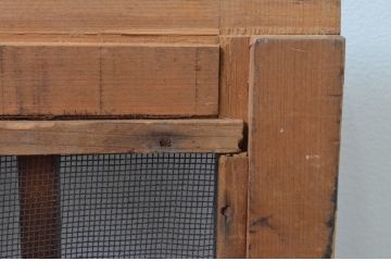 アンティーク建具　縦格子入り　和の風情漂わせる横長引き戸2枚セット(窓、格子戸)(R-067570)