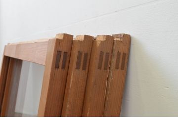アンティーク建具　シンプルなデザインで使いやすい大判ガラス窓4枚セット(ガラス戸、引き戸)(R-067575)