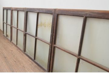 アンティーク建具　レトロな雰囲気づくりにおすすめのガラス窓4枚セット(ガラス戸、引き戸)(R-067576)