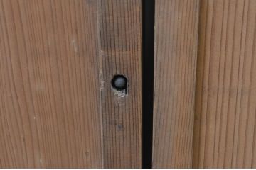 アンティーク建具　細やかなマス目(升目)格子が美しい板戸窓2枚セット(きつね格子、狐格子、格子戸、引き戸)(R-067584)